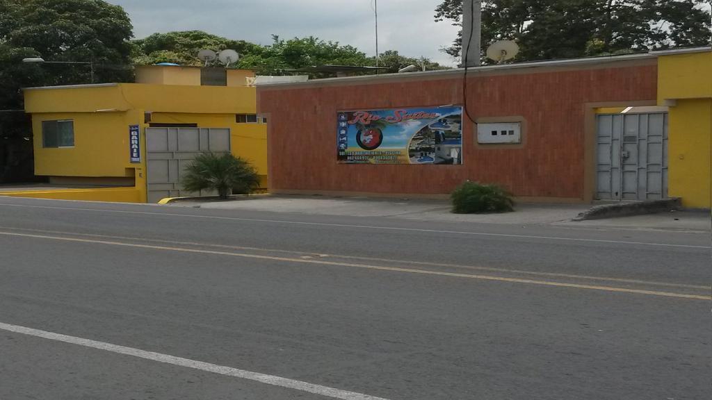 Rio Suites Tonsupa Exterior foto
